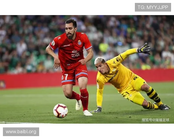 即时比分即时足球球探网让你第一时间掌握足球比赛的最新比分和赛况，满足你对足球赛事的全部关注需求